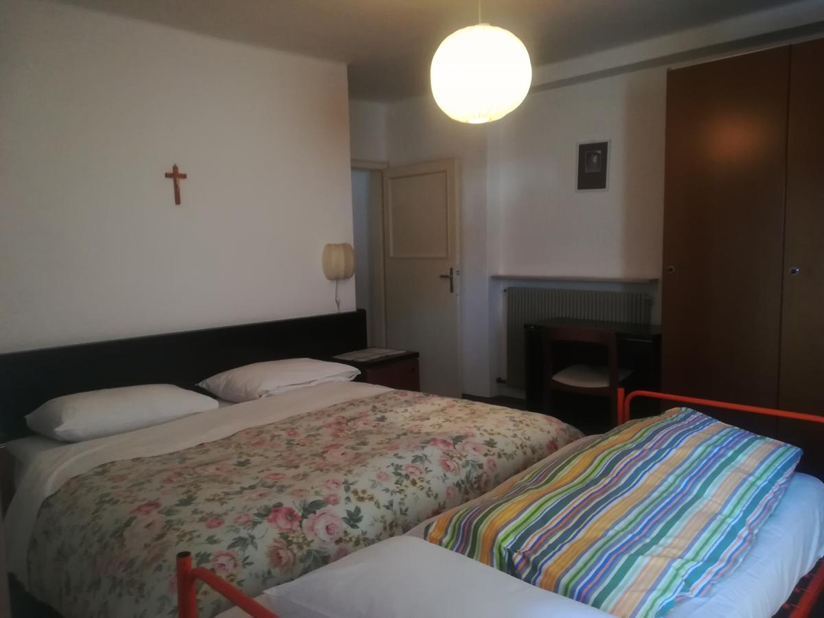 Hotel Roen Ruffre-Mendola Exterior foto